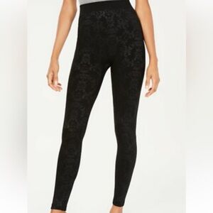 Lane Bryant Black Embossed Patterned Leggings Size C/D